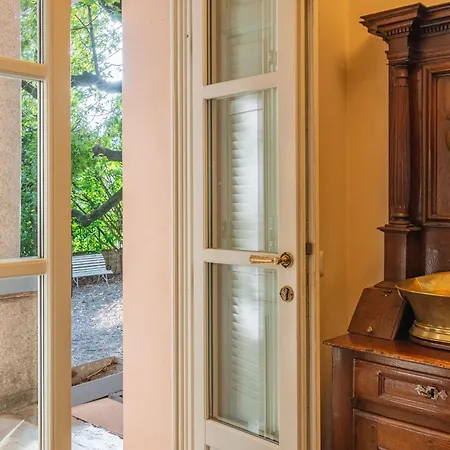 Eugenia By Interhome