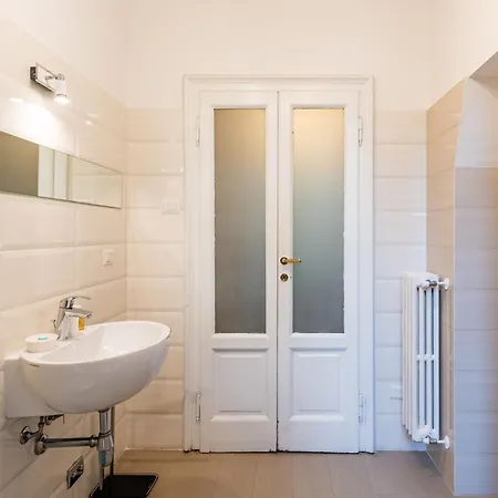 Eugenia By Interhome * デルヴィオ