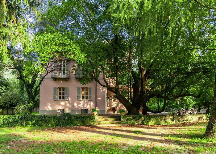 Eugenia By Interhome *